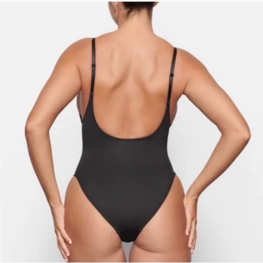SKIMS one piece swimsuit XL